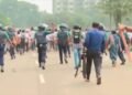 সংসদ ভবনের সামনে সংঘর্ষ: জুলাই যোদ্ধাদের সরিয়ে দিল পুলিশ, উত্তেজনা ছড়াল এলাকাজুড়ে